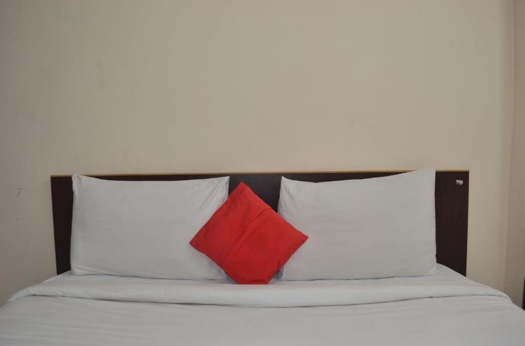 Hotel Atrium Inn Ришикеш Экстерьер фото